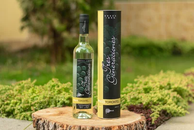 Tres Generaciones Pisco Torontel · Agroindustrias Tres Generaciones SAC