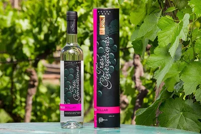 Tres Generaciones Pisco Mollar · Agroindustrias Tres Generaciones SAC